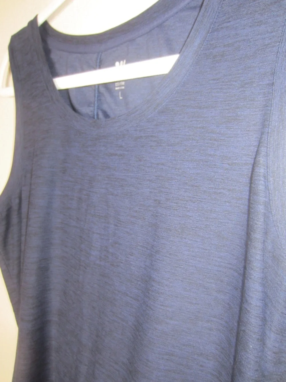 Title Nine Grace Tank Top in dark blue - Size Large - Picture 5 of 7